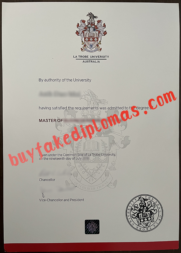 La-Trobe-University-Australia-Diploma-d.png