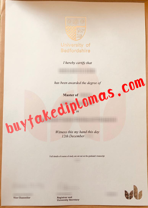 University-of-Bedfordshire-Diploma-d.png