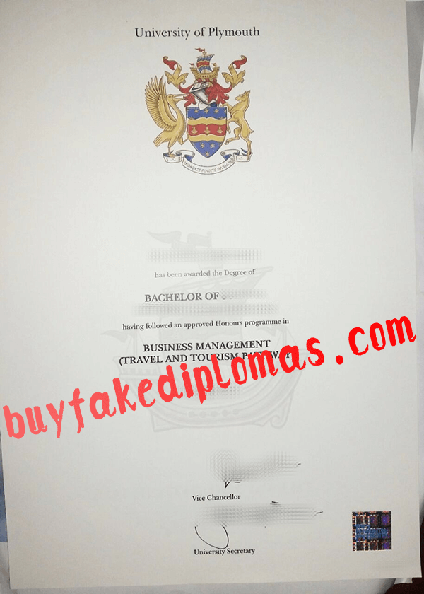 University-of-Plumouth-Diploma-d.png