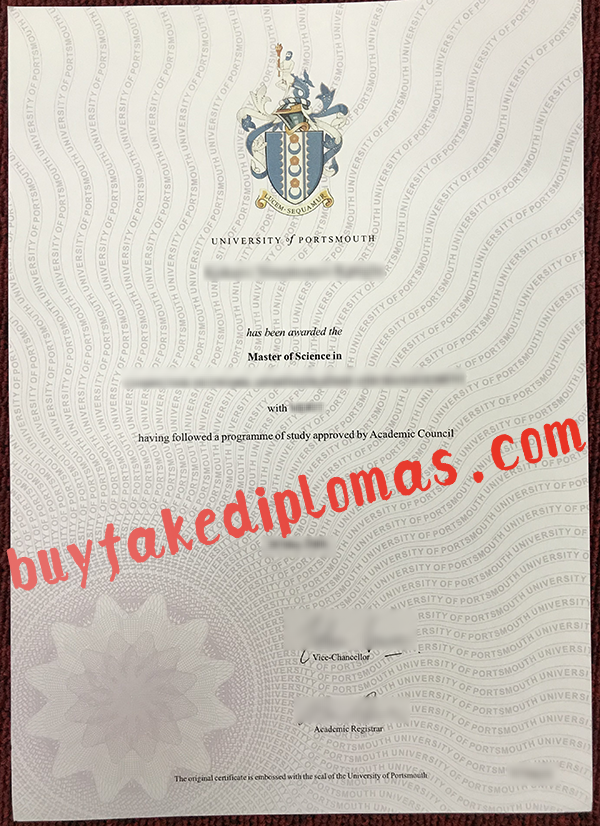 University-of-Portsmouth-Diploma-d.png