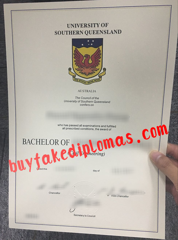 University-Of-Southern-Queensland-Diploma-d.png