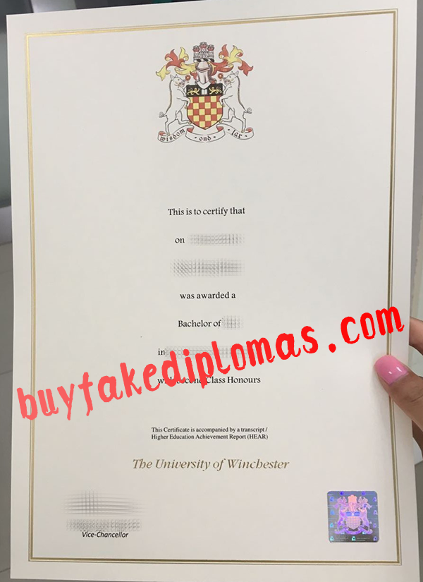 University-of-Wincbester-Diploma-d.png